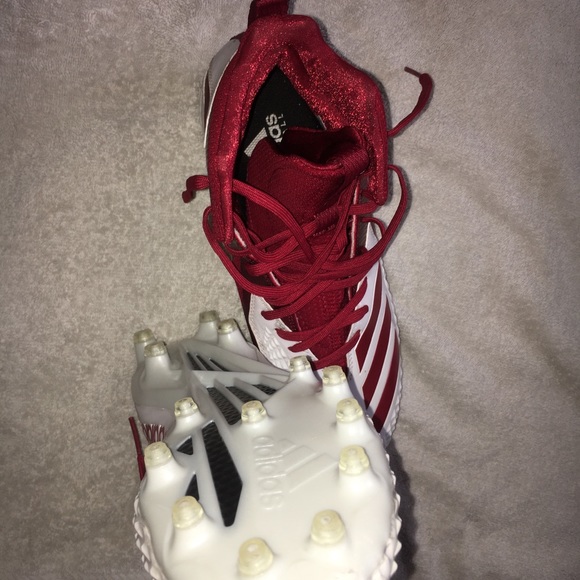 Football cleats adidas - Picture 2 of 3